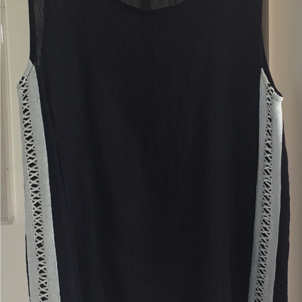 Black & White side trim. Lightweight, Soft 100% Cotton Gauze Tank Top, Size Lg.